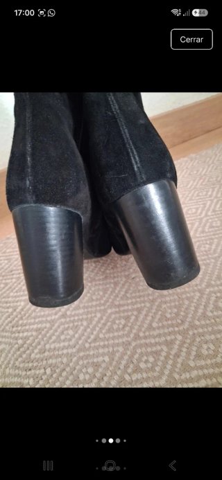 Botines negros tacón detalles dorados n° 37