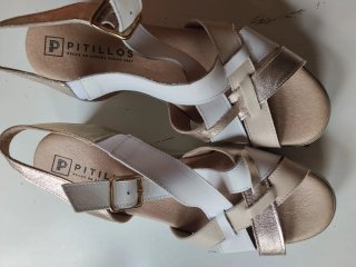 Sandalias de Piel Pitillos