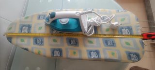 Plancha de Ropa con Tabla