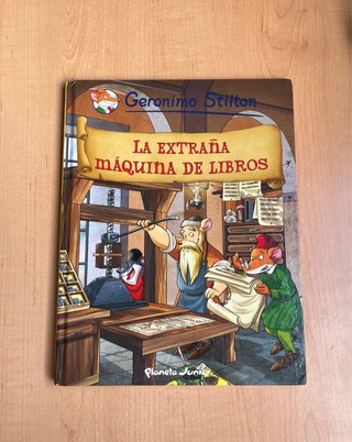 La extraña máquina de libros