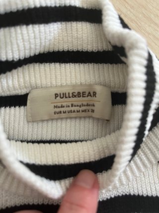 Jersey de cuello alto a rayas