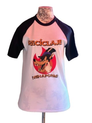 Camiseta de la banda "Reciclaje" . Ven A Por Mí.
