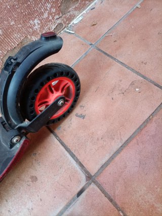 Patinete eléctrico e-tom