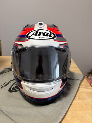 Casco Arai RX-7V Pedrosa