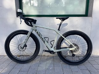 Bicicleta Gravel Canyon Grizl CF 7 (2025) talla XS