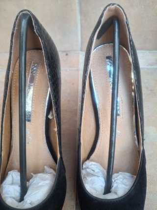 Zapatos de tacón negros talla 38