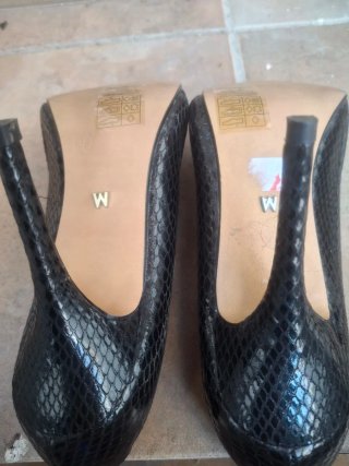 Zapatos de tacón negros talla 38