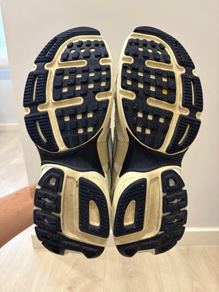 Zapatillas hombre V2K 44.5 NIKE como nuevas
