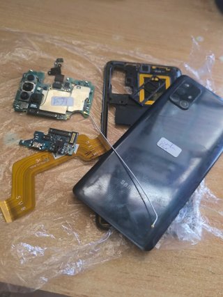 Lote piezas Samsung a71 placa base cuenta