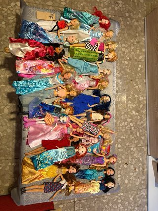 Confezione 25 Bambole Varie, Disney, Barbie