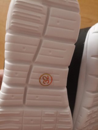 Lote 2 tenis niño T32 (negros nuevos)