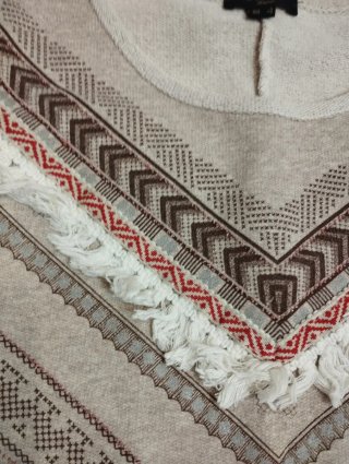 Jersey Étnico Manga Corta con Flecos