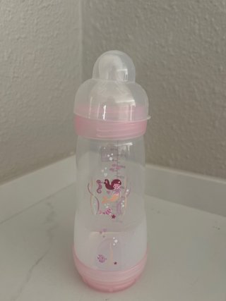 Biberón Nuk con diseño de sirena