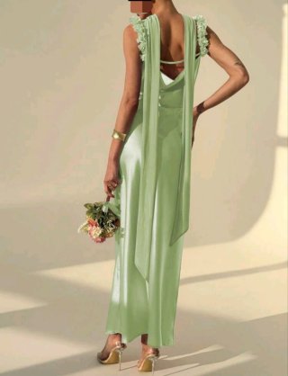 Vestido verde invitada fiesta