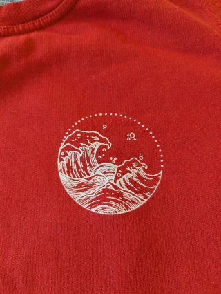 Jersey Rojo con Estampado
