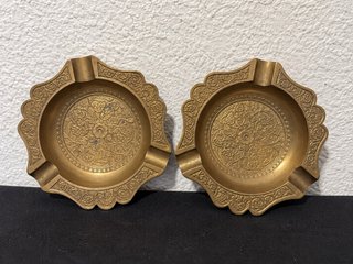 Pareja de Ceniceros Vintage de Latón