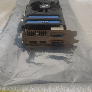 Tarjeta Gráfica MSI NVIDIA GeForce GTX 660 Ti 2gb.
