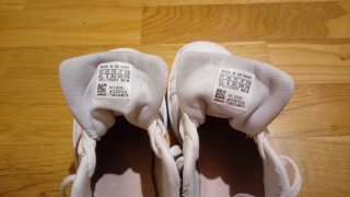Zapatillas adidas Blancas y Doradas