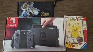 Nintendo Switch con Custodia Zelda e molto altro