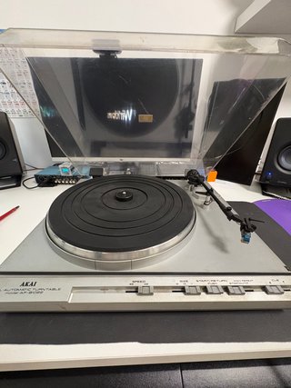 Giradischi Akai AP-B1022