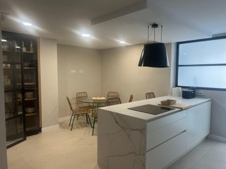 Campana Isla Elica Juno Negra