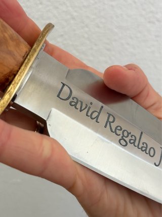 Grabado láser personalizado en accesorios de caza