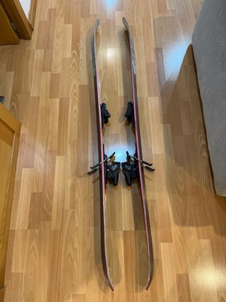 Esquís Black Crows Captis Birdie 166cm + Strive 11