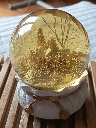Palla di vetro con carillon