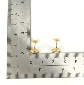 Pendiente de oro de 18k con circonitas, 1.13 g.