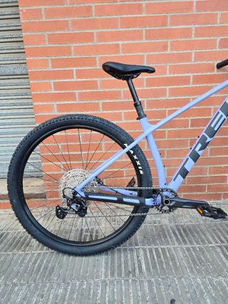 Bicicleta Trek Procaliber 6 Morada T-M