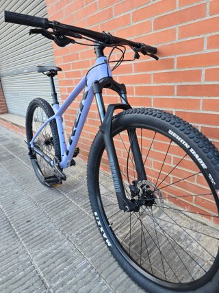 Bicicleta Trek Procaliber 6 Morada T-M