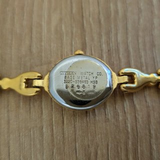 Citizen Quartz Gold 1995 3220-S36483 🇯🇵 Japan