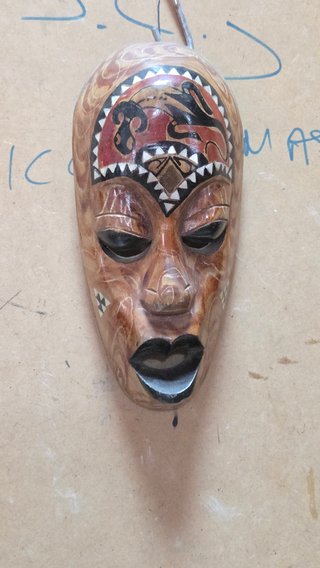 Máscara de Arte Africano Tallada