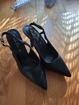 Zapatos de tacón Piccola Piu negros talla 38