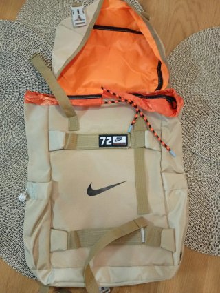 Mochila Nike Beige