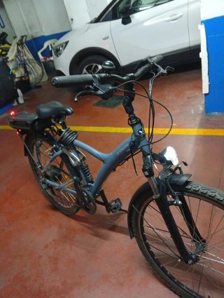 Bicicleta eléctrica BTWIN