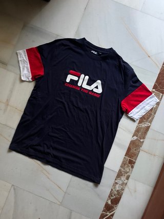 Camiseta Fila Azul y Roja