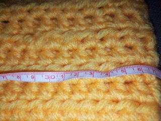 Top amarillo crochet flor
