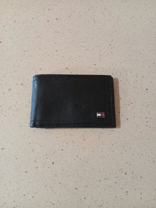 Cartera Tommy Hilfiger Negra