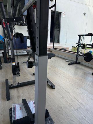 Máquina Multifuncional de Gimnasio