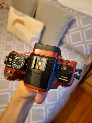 Lumix G1 roja – Micro 4/3 – Funciona perfectamente