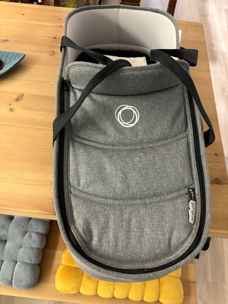 Capazo Bugaboo Bee 5 Gris + adaptador Bugaboo