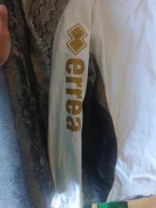 Cortavientos Vintage Rayo Vallecano Errea  Talla M