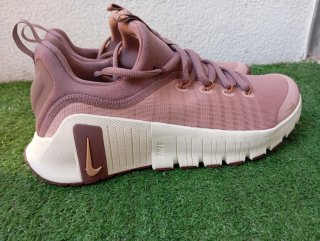 Zapatillas Nike Free Metcon 6 Talla 38.5 NUEVAS