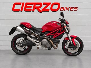 Ducati Monster 696 +