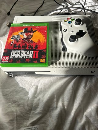 Xbox One S Blanca con Mando y Juego