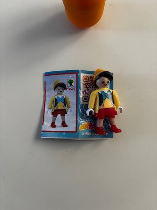 Figura Playmobil Disney Kinder Sorpresa.