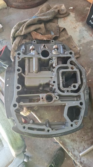 Semicarter o Cárter Aceite Suzuki 140