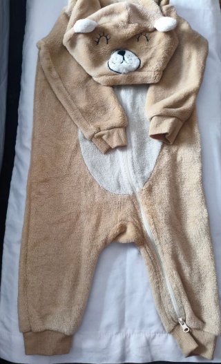 Pijama de Bebé con Capucha de Oso