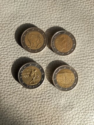 Lote de 4 monedas de 2 euros conmemorativas